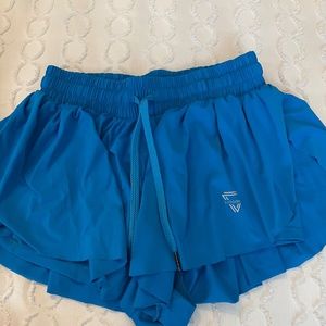 Preppy Flow Shorts Size Small